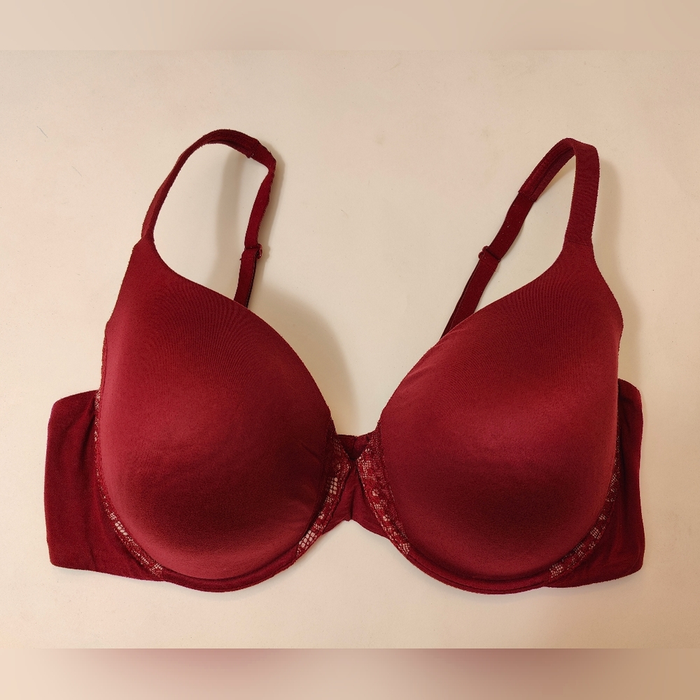 Victoria's Secret Body by Victoria Perfect Coverage Bra